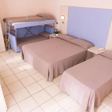 New Chiari Hotel