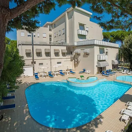 New Chiari 3* Cervia