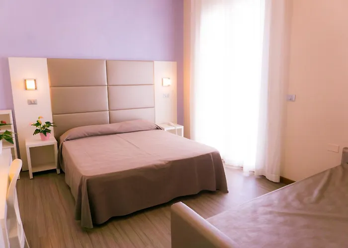 New Chiari Hotell 3*