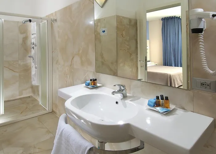 New Chiari Hotell 3*